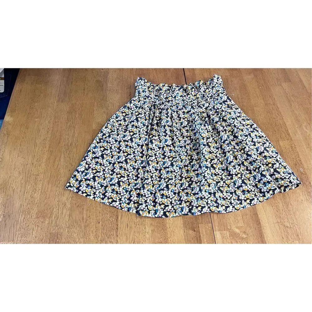 ELIZABETH & JAMES SHORT FLORAL SILK SKIRT WOMENS SZ 0/2